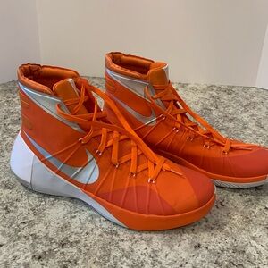 Like new Size 14 - Nike Hyperdunk 2015 TB Orange Blaze
